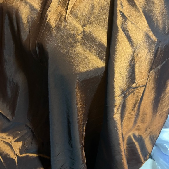 Silk shantung over 3 yards lowest price I can offer STUNNING - Picture 2 of 6